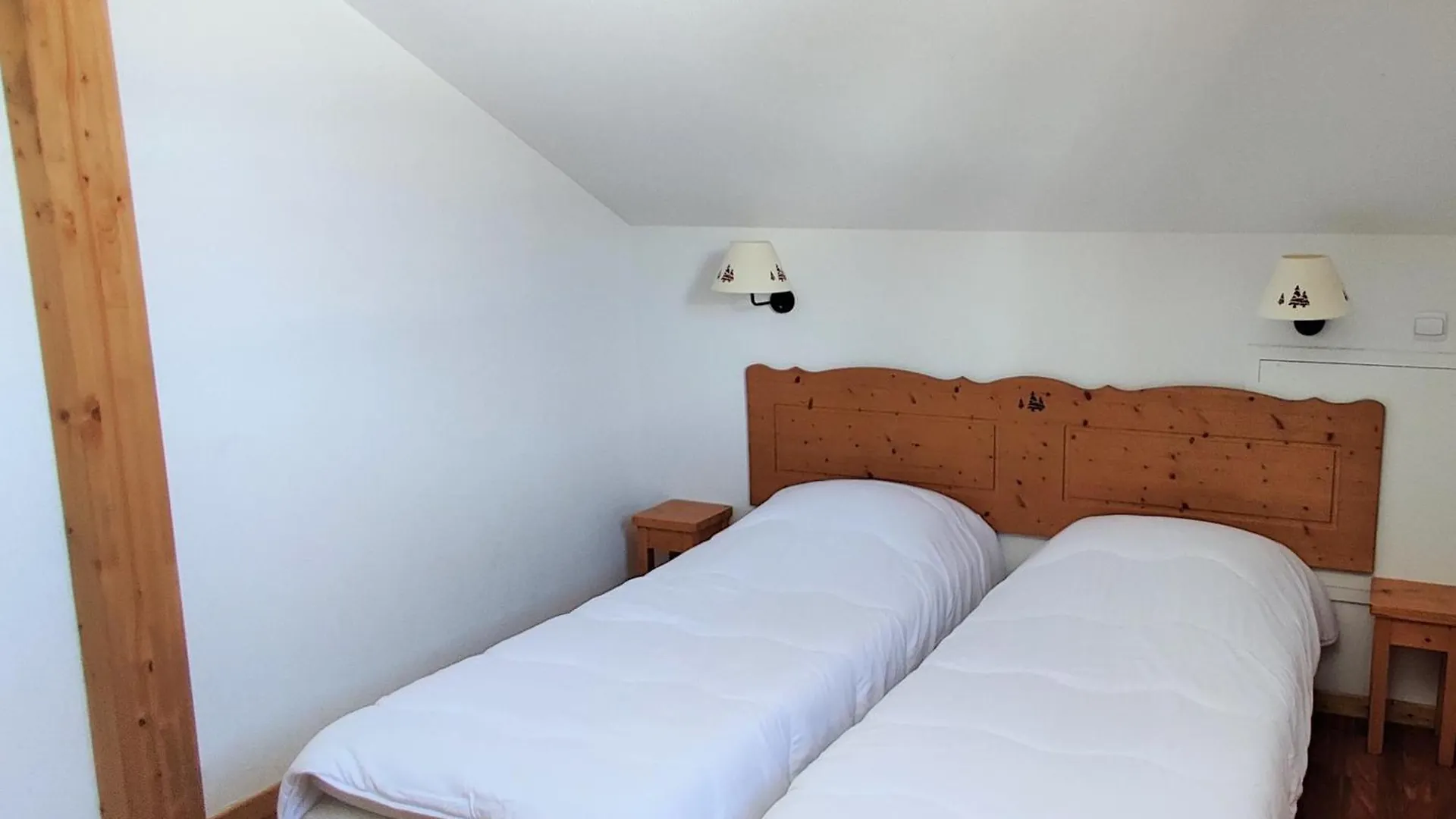 Chalet Mitoyen Duplex 3 Pieces 6 Pers. Avec Terrasse - Residence Le Hameau Du Puy, Devoluy - Fr-1-504-445 SuperDevoluy